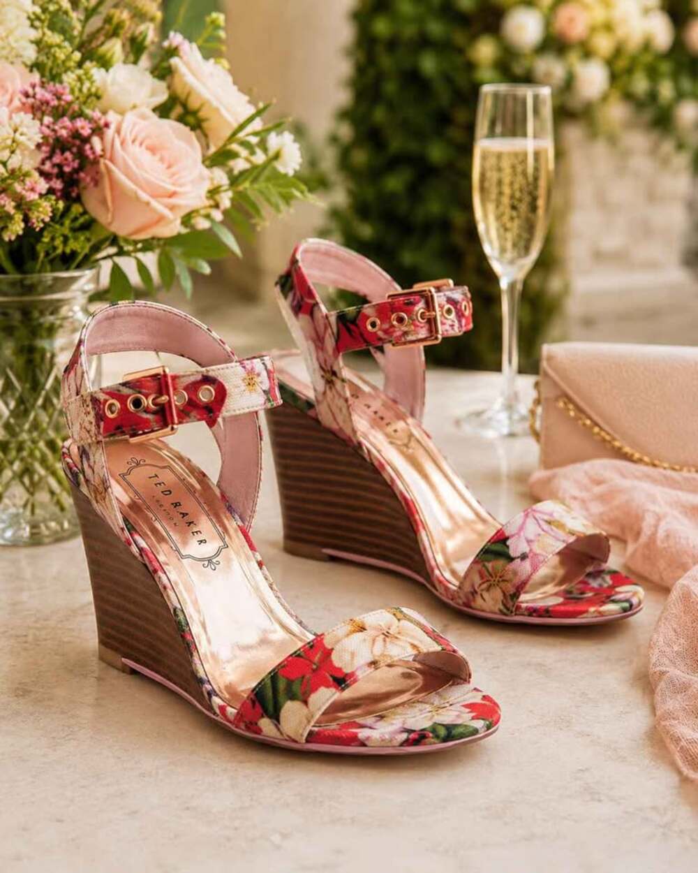Ted Baker London Floral Wedge Sandals Rose Gold Canvas Size 39